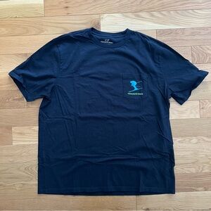 Vineyard Vines Men’s Black Ski Graphic T-Shirt